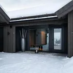 Unique & Exclusive Mountain In 펜션 게일로