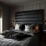 Unique & Exclusive Mountain In Feriehus Geilo